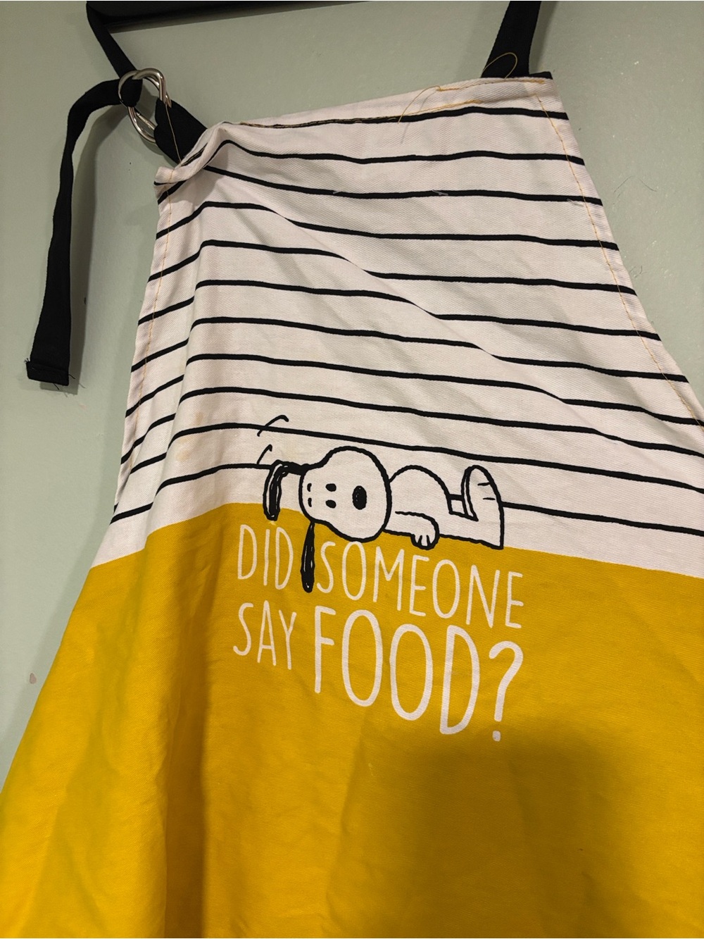 Rare Peanuts Yellow Trim Kitchen Apron